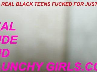 Schwarze Teens kriegen Sperma ins Gesicht