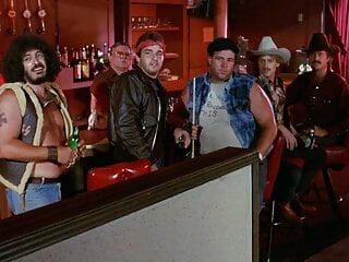 Summer und Kimberly in einer heißen Szene