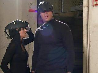 Dralle Blondine schreit nach hartem Schwanz