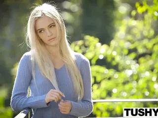 Alex Grey erster anal für schöne Blondine