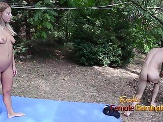 Fick mit nikky humiliats im Gesicht