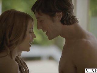 Fashion Model blacke edens beim intensiven Sex