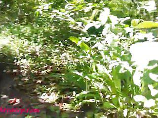 Teen Heather Goes atving in den Arsch gefickt