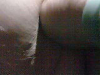 Dralle Milf spielt mit dem Schwanz ihres schwarzen liebhabers