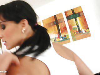 Sandra fickt sich durch die betten