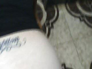 Versaute Schlampe beim blasen und ficken