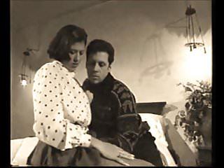 Italienerin bekommt es in den Arsch